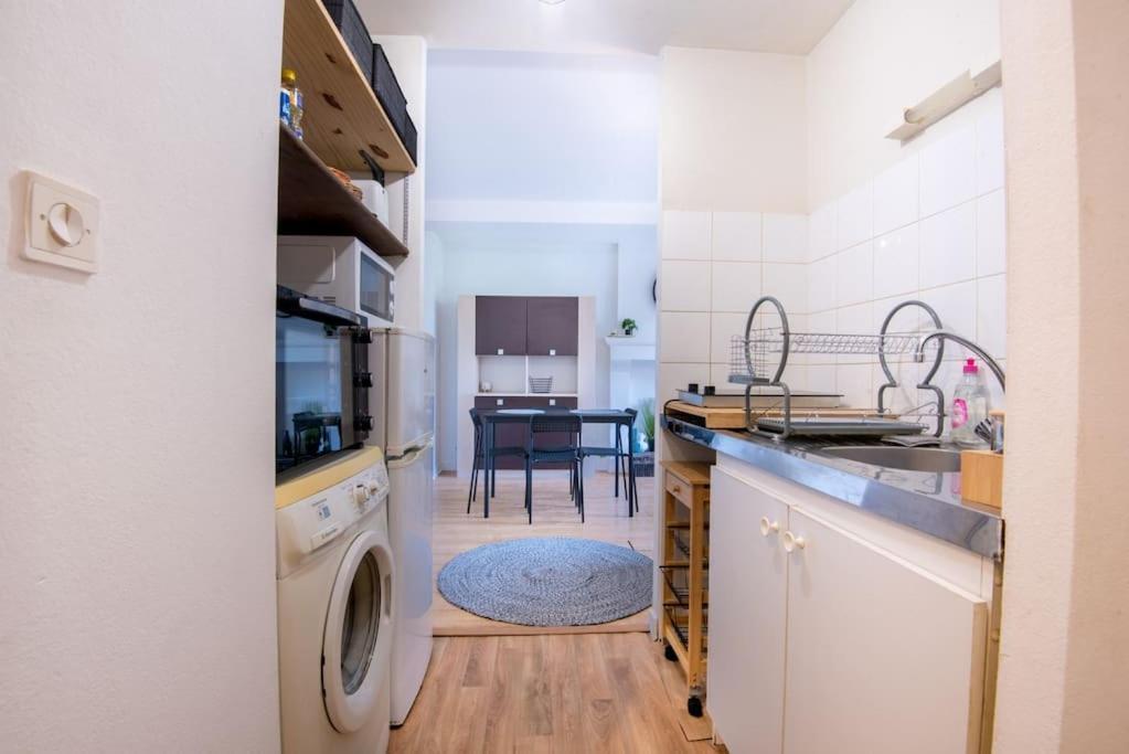 Le Botanica Apartment Анже Екстериор снимка